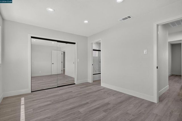 1910 Encima Dr, Concord, CA 94519