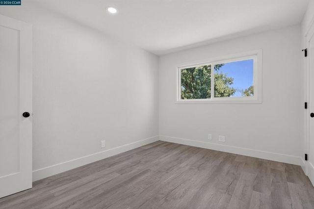1910 Encima Dr, Concord, CA 94519