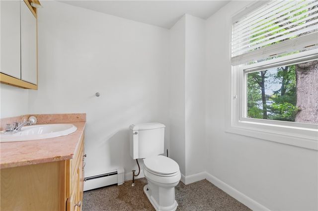 8 Ledgemont Drive, Lincoln, RI 02865