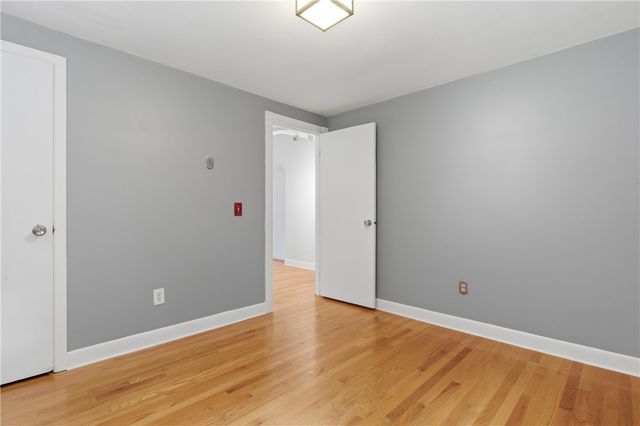 8 Ledgemont Drive, Lincoln, RI 02865
