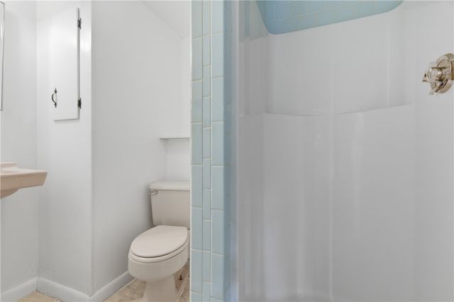 8 Ledgemont Drive, Lincoln, RI 02865
