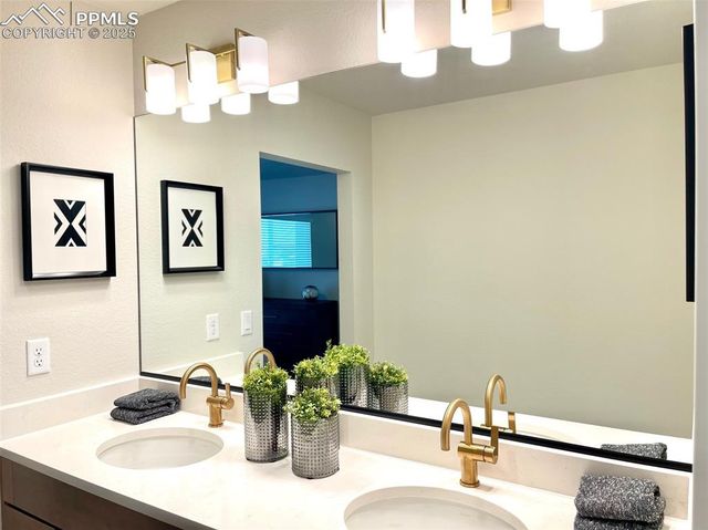 6156 Steele Creek Way, Colorado Springs, CO 80922