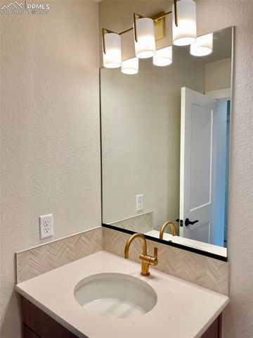 6156 Steele Creek Way, Colorado Springs, CO 80922