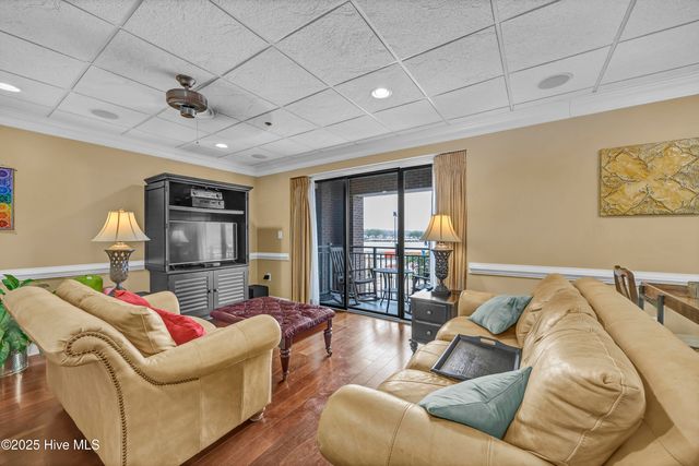 106 N Water Street, Wilmington, NC 28401