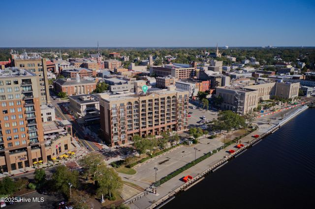 106 N Water Street, Wilmington, NC 28401