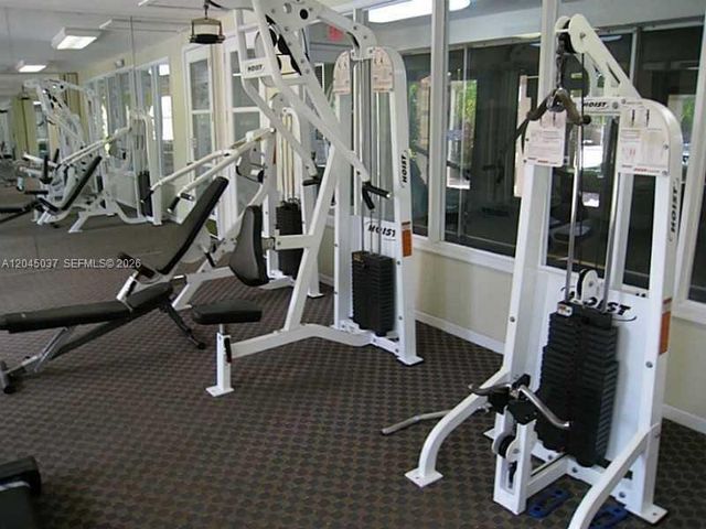 19216 Glenmoor Dr 19216, West Palm Beach, FL 33409