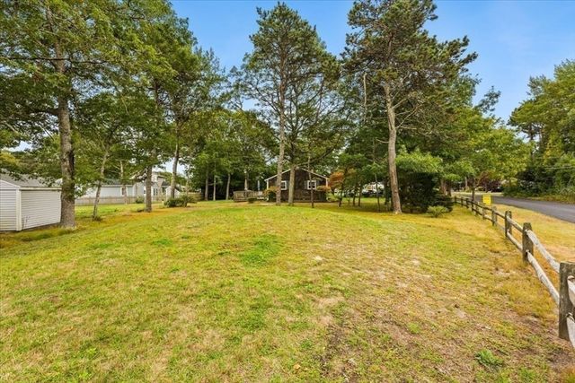 2 Sachem Path, Yarmouth, MA 02673
