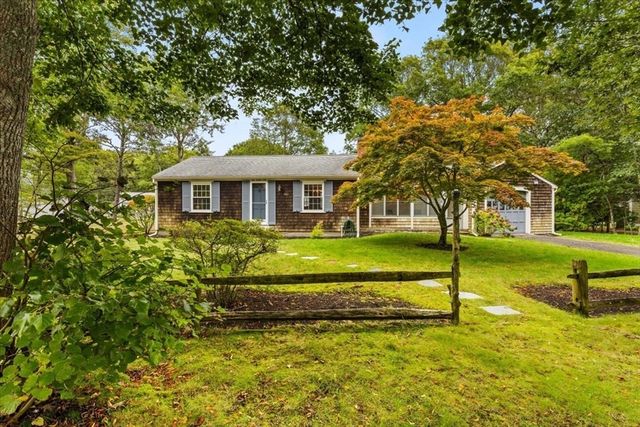 2 Sachem Path, Yarmouth, MA 02673