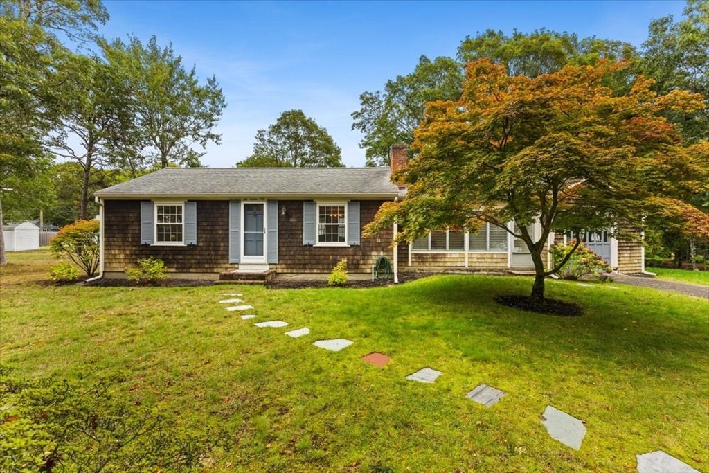 2 Sachem Path, Yarmouth, MA 02673