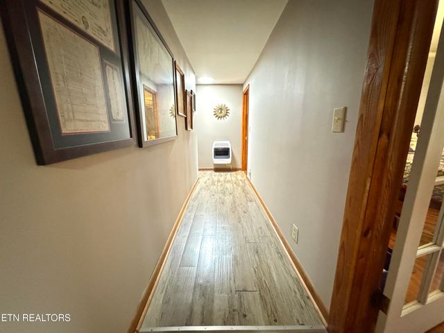 1781 Hodges Bridge Rd, Doyle, TN 38559