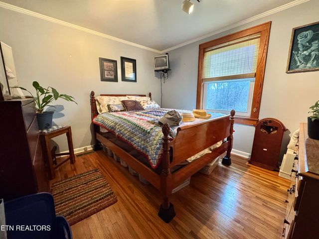 1781 Hodges Bridge Rd, Doyle, TN 38559