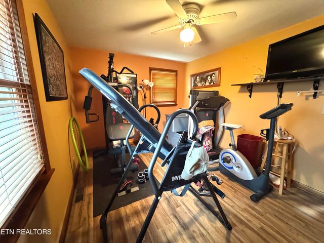 1781 Hodges Bridge Rd, Doyle, TN 38559