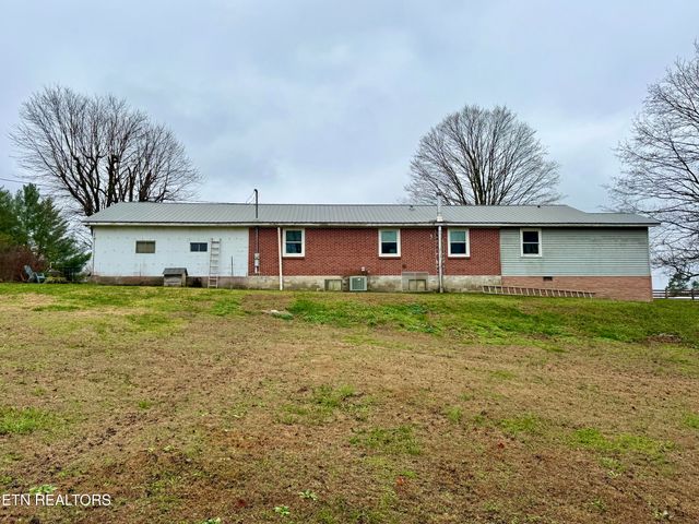 1781 Hodges Bridge Rd, Doyle, TN 38559