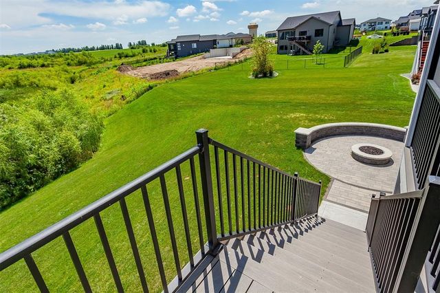 16320 Northpark Drive, Urbandale, IA 50323