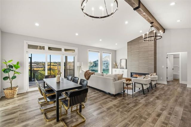 16320 Northpark Drive, Urbandale, IA 50323