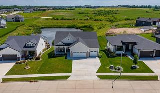 16320 Northpark Drive, Urbandale, IA 50323