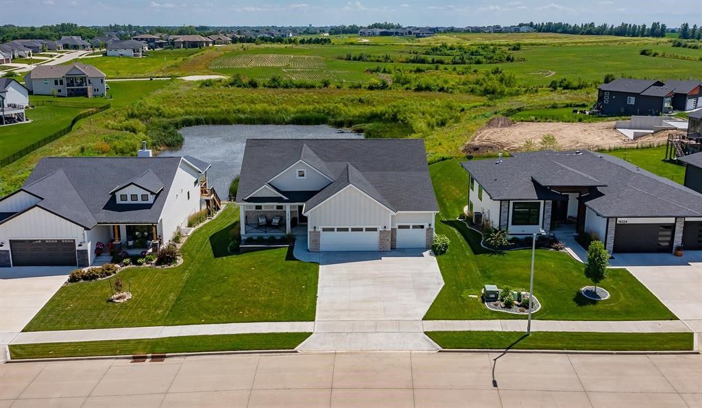 16320 Northpark Drive, Urbandale, IA 50323