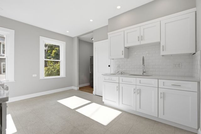 168 Brook, Milton, MA 02186