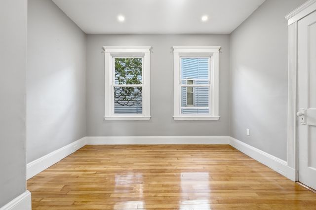 168 Brook, Milton, MA 02186