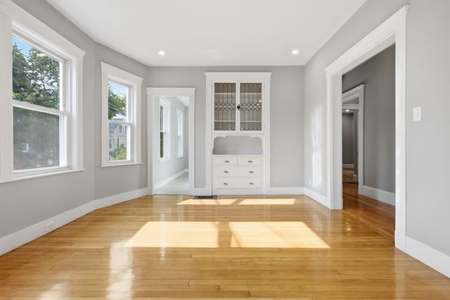 168 Brook, Milton, MA 02186