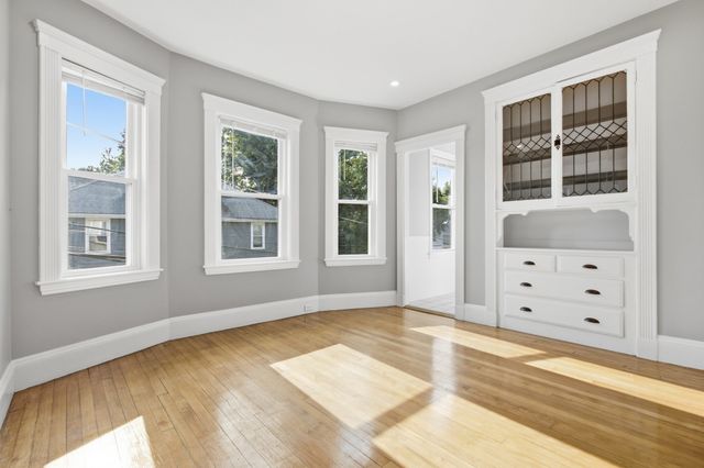 168 Brook, Milton, MA 02186