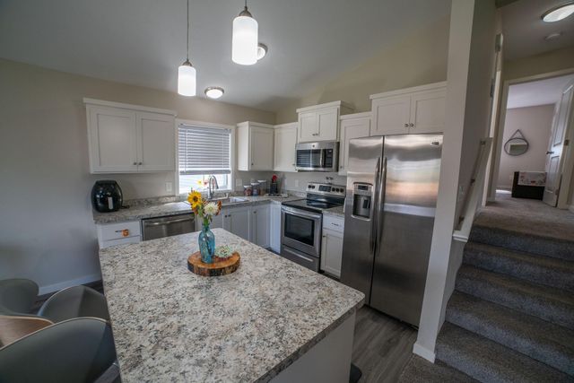 780 Holton Avenue, Brainerd, MN 56401