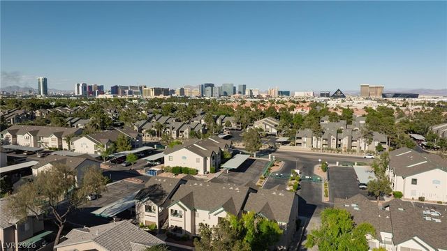 5171 Lindell Road 103, Las Vegas, NV 89118