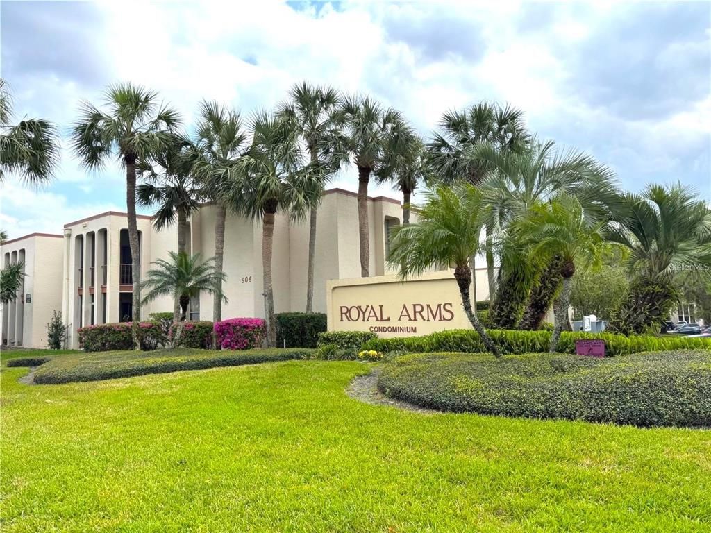546 ORANGE DRIVE 11, Altamonte Springs, FL 32701