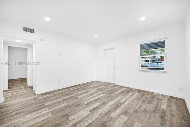 4109 SW 23rd St 1, Fort Lauderdale, FL 33317