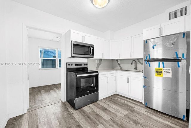 4109 SW 23rd St 1, Fort Lauderdale, FL 33317