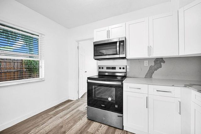 4109 SW 23rd St 1, Fort Lauderdale, FL 33317