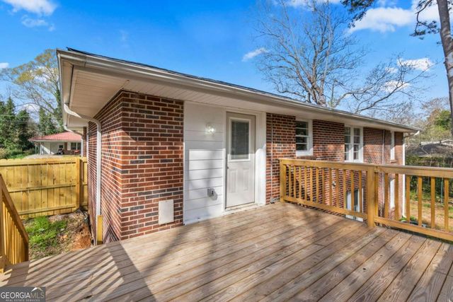 99 Hilltop Lane, Toccoa, GA 30577