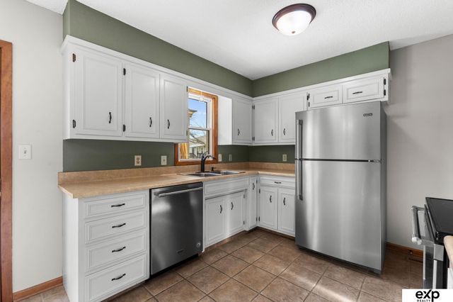 2309 Jean Drive, Fremont, NE 68025