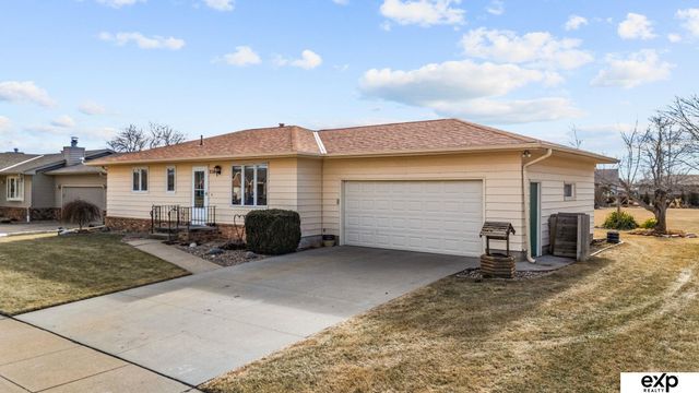 2309 Jean Drive, Fremont, NE 68025