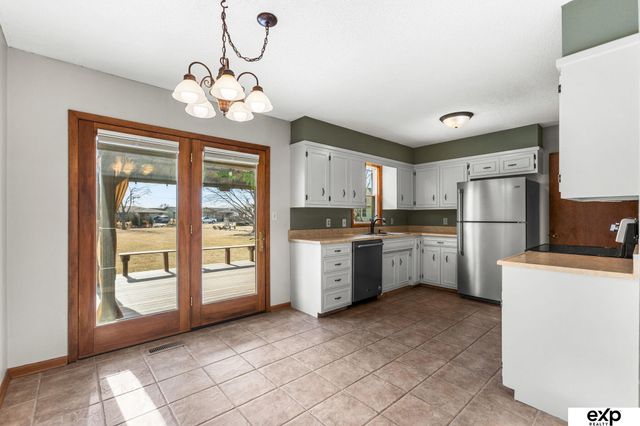 2309 Jean Drive, Fremont, NE 68025