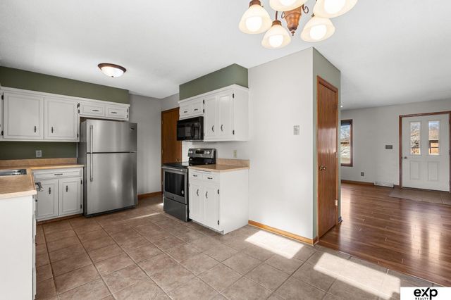 2309 Jean Drive, Fremont, NE 68025