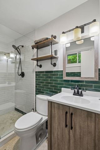 6567 Brownlee Dr, Nashville, TN 37205
