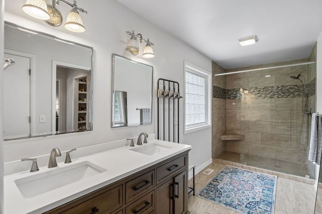 6567 Brownlee Dr, Nashville, TN 37205