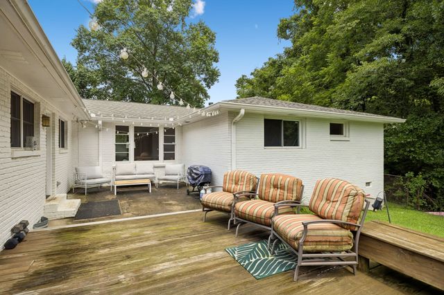 6567 Brownlee Dr, Nashville, TN 37205