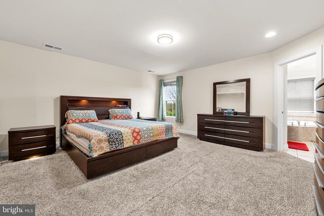 408 QUARRY POINT RD, Malvern, PA 19355