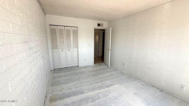 1802 W DARREL Road, Phoenix, AZ 85041