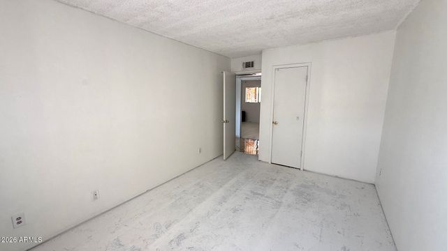 1802 W DARREL Road, Phoenix, AZ 85041