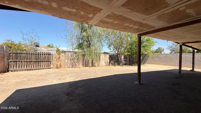 1802 W DARREL Road, Phoenix, AZ 85041