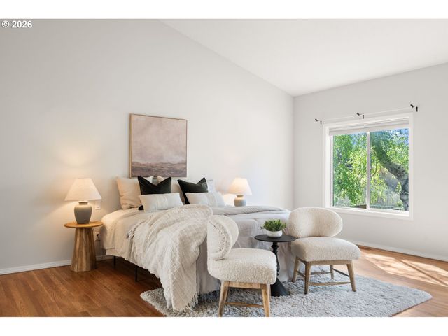 17786 Sw FREDERICK Ln, Sherwood, OR 97140