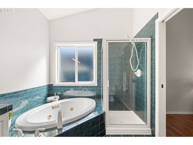 17786 Sw FREDERICK Ln, Sherwood, OR 97140