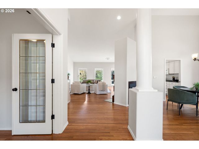 17786 Sw FREDERICK Ln, Sherwood, OR 97140