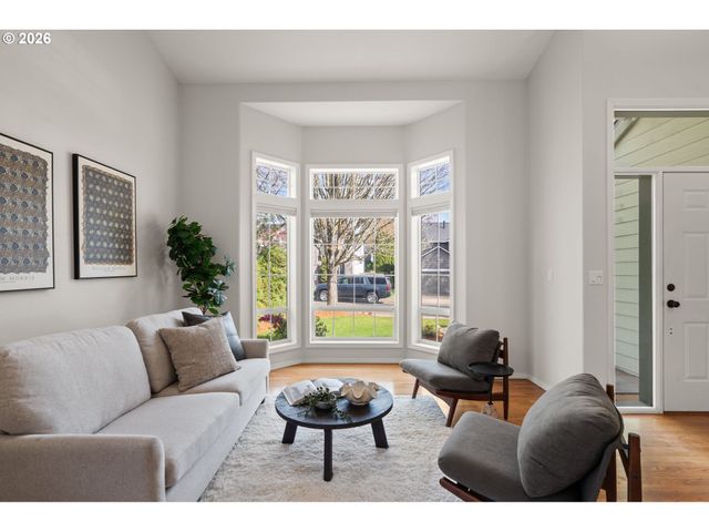 17786 Sw FREDERICK Ln, Sherwood, OR 97140