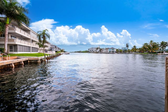 1200 Hillsboro Mile 1305, Hillsboro Beach, FL 33062