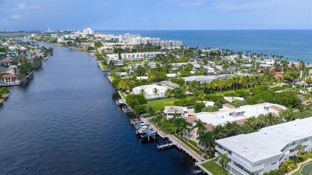 1200 Hillsboro Mile 1305, Hillsboro Beach, FL 33062