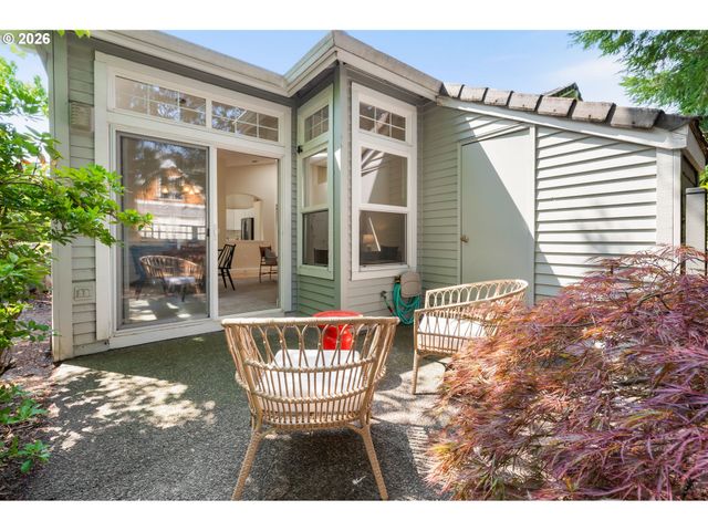9837 Nw SILVER RIDGE Loop Nw, Portland, OR 97229